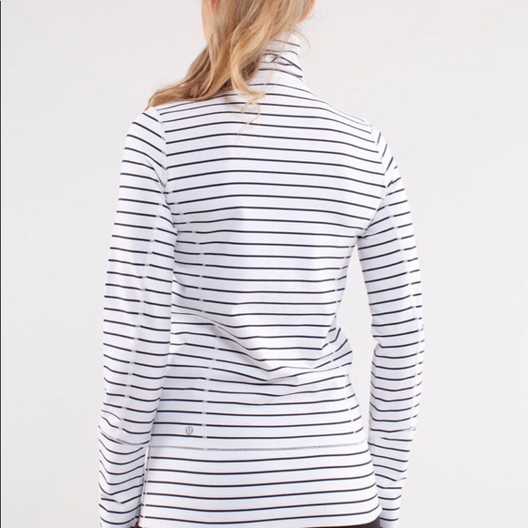 Lululemon In Stride Jacket - Picture 2 of 12